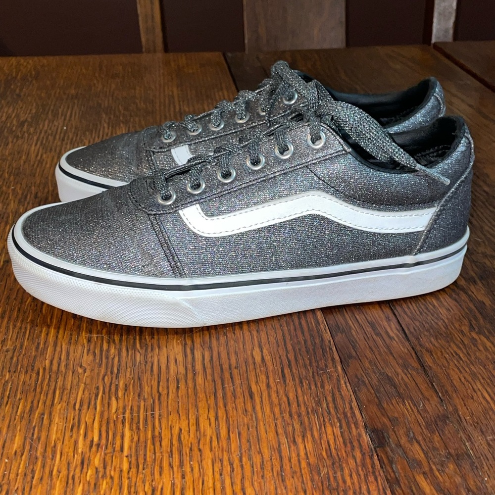 Vans Old Skool Glitter Stars Black Silver Woman's Size 7 Sneakers Shoes